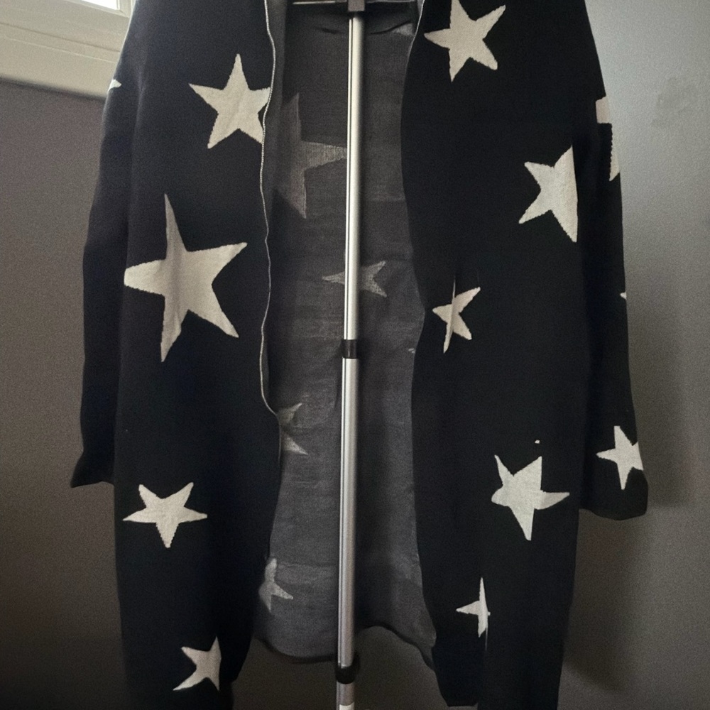 Black Star Patterned Women's Sweater
